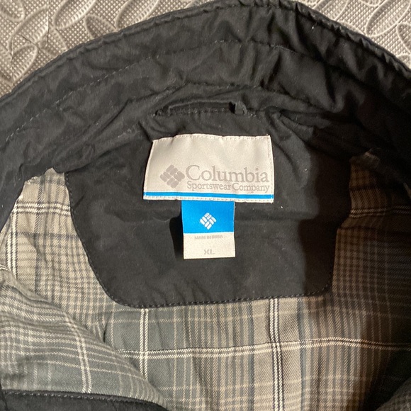 Columbia winter coat - Picture 2 of 3